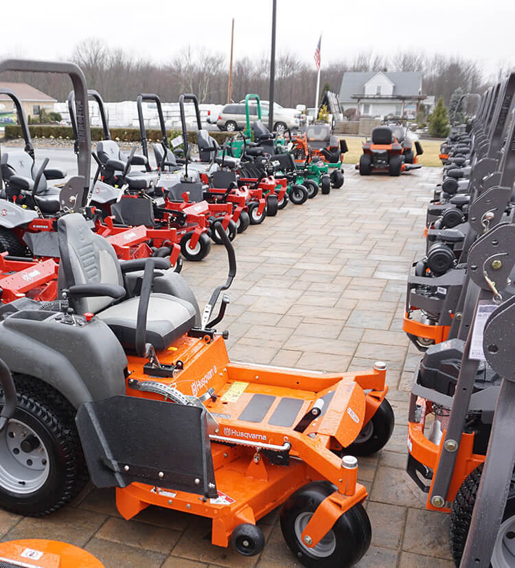 We offer a full range of choices for lawn and garden power equipment in central New Jersey