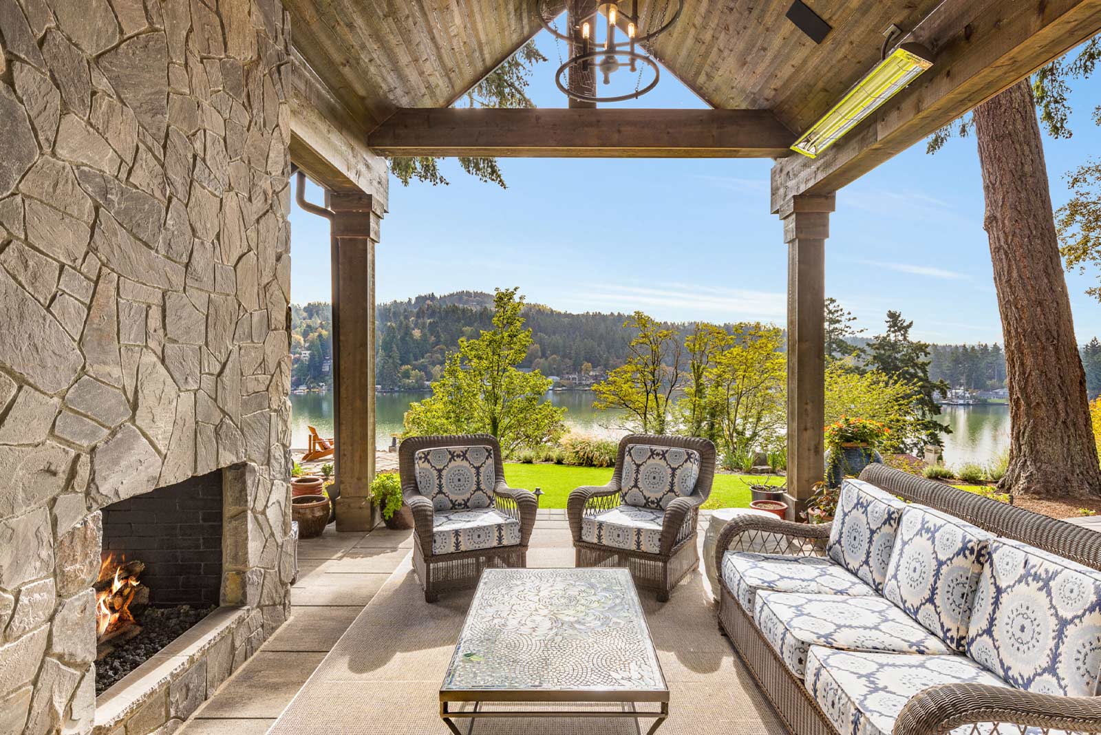 outdoor living patio