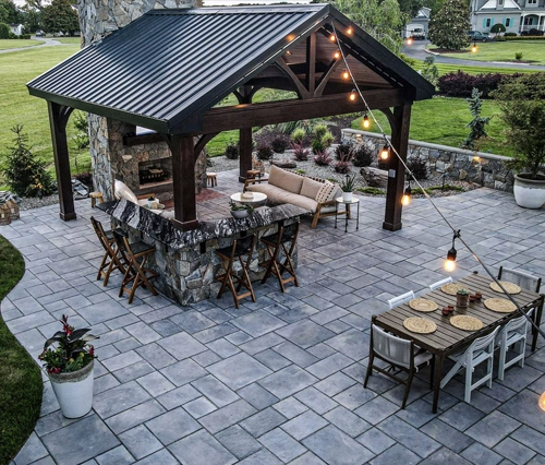 A picture of a patio using Nicolock Nicotine pages