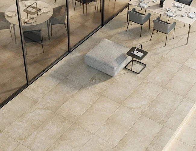 Image of a traverrtine style porcelain paver patio