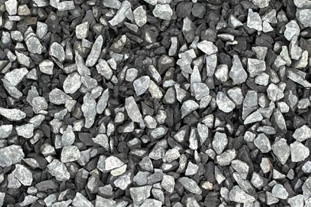 a picture of 3/4" bulk clean blue gravel