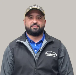 Luis - our assistant director of hardscapes based in Manalapan